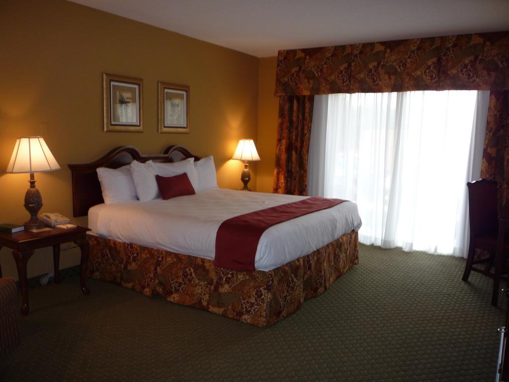 Fredericksburg Hospitality House Hotel Exterior foto